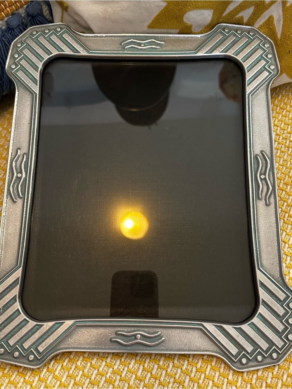 Vintage silver tone pewter picture frame - Picture 5 of 5